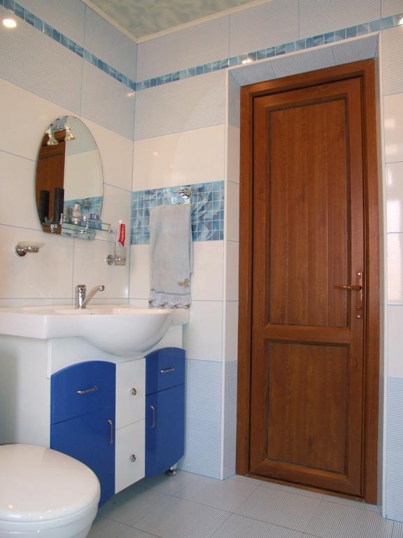 Hotel Central Dzjermoek Buitenkant foto